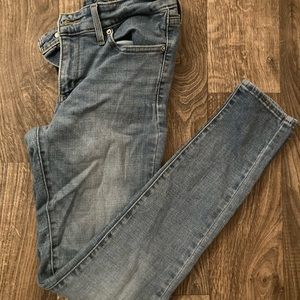 Levi’s skinny jeans